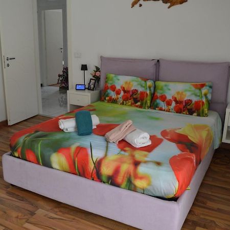 El Cuarto De Tula Apartman Genova Kültér fotó